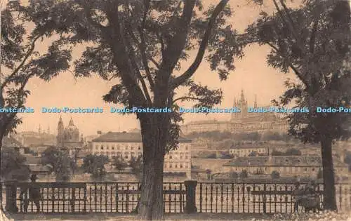 R489250 Prag Vue Prise de la Quai Ales Postkarte