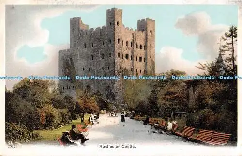 R484148 Rochester Castle Postkarte