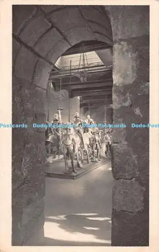 R488000 Tower of London 9 White Tower Horse Armoury aus dem Wanddurchgang