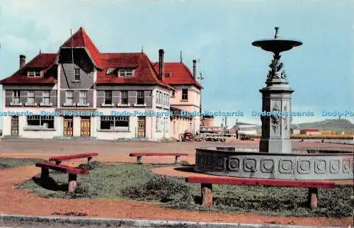 R488205 6 St Pierre et Miquelon St Pierre La Poste Jean Briand Photographe