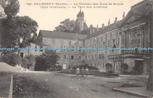 R490370 Chambery Savoie Le Chateau des Ducs de Savoie Cour Interieure La Tour de