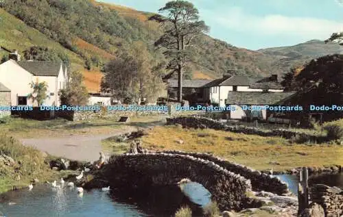 R490951 Borrowdale Nr Keswick Watendlath Bridge Gomis