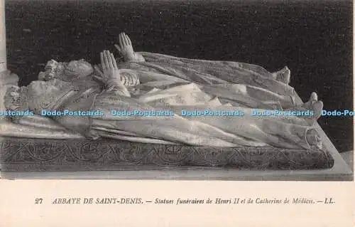 R490992 L Abbaye de Saint Denis Statues funeraires de Henri II et de Catherine d