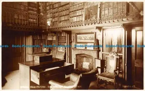 R102617 84661 Abbotsford. Sir Walter Scotts Studie. Richter