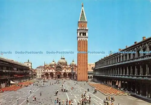 D035393 Venezia. Markusplatz. 102. G. F. Zerella. Co. Graf. Kodak Ektachro