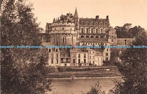 R489402 La Douce France Chateaux de la Loire La Chateau d Amboise Indre et Loire