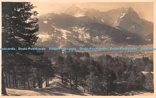 R491562 Wald Berge Leonar Postkarte