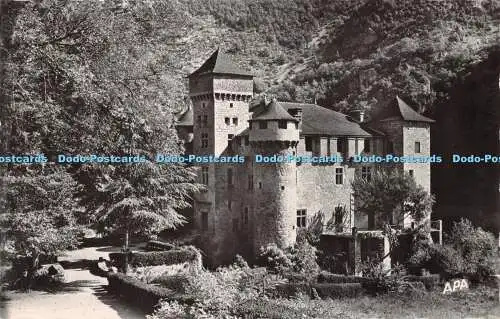 R492021 En Parcourant les Gorges du Tarn Chateau de la Caze Legende du Chateau d