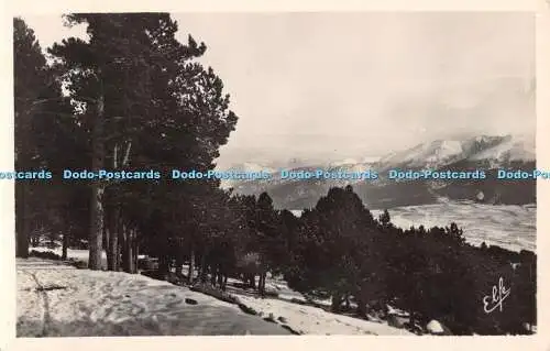 R492023 Font Romeu La Foret et le Cambre d Aze en Hiver Pyrenees Ocean Labouche