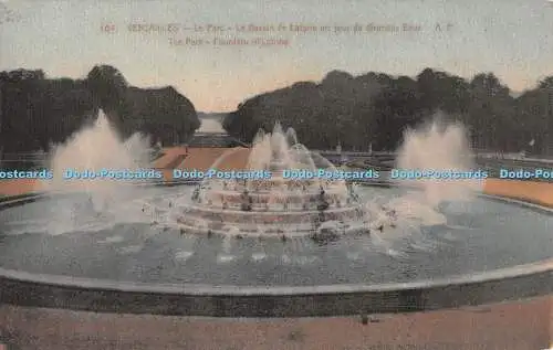 R492257 Versailles Der Parkbrunnen von Latone A Papeghin