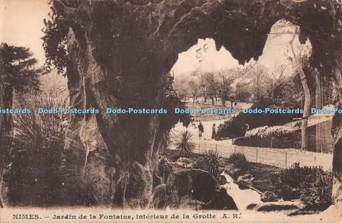 R494987 Nimes Jardin de la Fontaine interieur de la Grotte A R