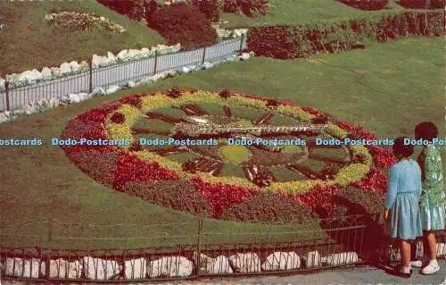 R496925 The Floral Clock Green Hill Gardens Weymouth Natural Colour Series The P