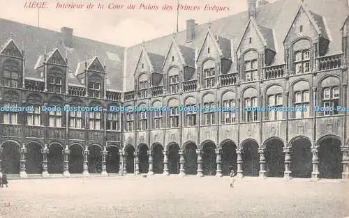 R498875 Liege Interieur de la Cour du Palais des Princes Eveques Th van den Heuv