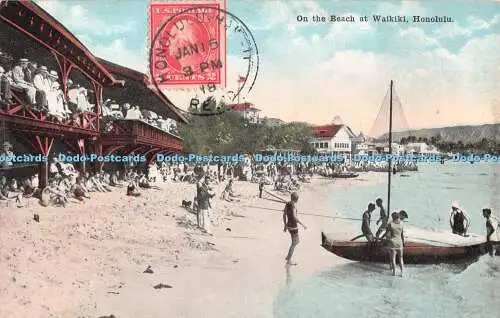 R493476 Am Strand von Waikiki Honolulu 1918 The Island Curio