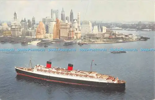 R496291 Cunard R M S Queen Elizabeth B 2084