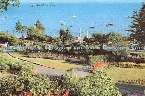 R499928 Southend on Sea Westcliff S 202 Youngs Photo Reproductions B and L Young