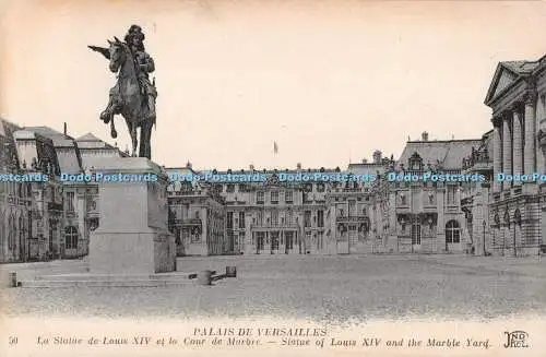 R501408 Palais de Versailles 50 La Statue de Louis XIV et la Cour de Marble Stat