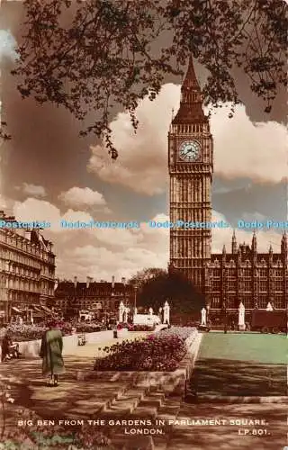 R498268 Big Ben from the Gardens in parliament Square London LP 801 Lansdowne Pu