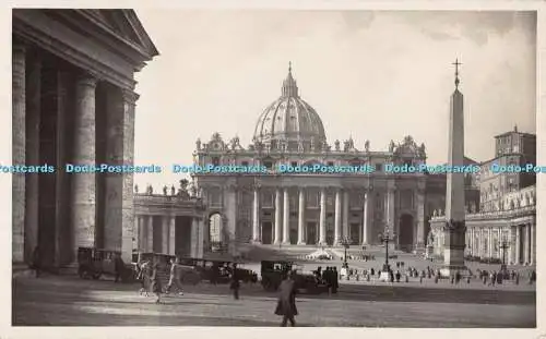 R506845 16 Roma Piazza e Basilica di S Pietro