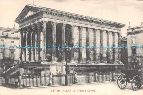 R505282 Nimes La Maison Carree J B E N P