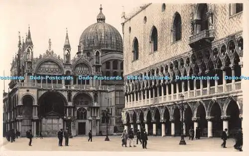 R507132 Venezia Palazzo Ducale Facciata verso la piazzetta e chiesa di S Marco G