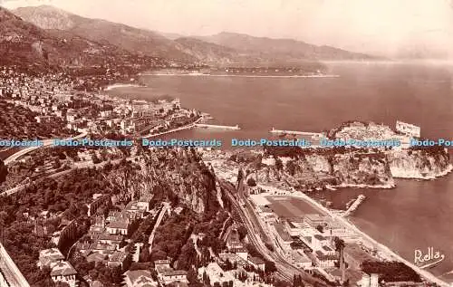 R505625 La Cote D Azur La Principaute de Monaco le Cap Martin et la Cote Italien