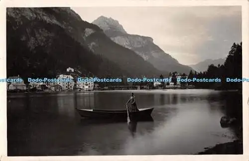 R509172 Masare sul pittoresco Lago di Alleghe G Burloni 1930