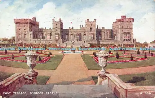 R507889 Windsor Castle East Terrace Valentine Art Farbe Brian Gerald