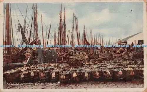 R513690 Great Yarmouth Landing Herings Woolstone Bros The Milton Fac Simile Ser
