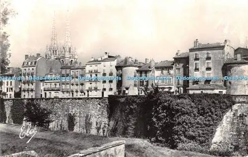 R513790 Bayonne Le Rempart de Lachepaillet Et la Cathedrale L Chatagneau RP