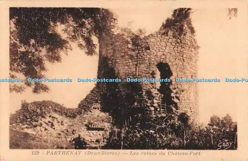 R513866 Parthenay Deux Sevres Les Ruines du Chateau Fort G Artaud Gaby Marque De