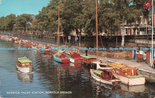 R511800 Norfolk Broads Norwich Yacht Station J Salmon Cameracolour 1976