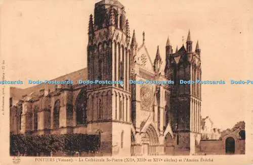 R511907 Poitiers Vienne la Cathedrale St Pierre XII XIII et XIV siecles et l Anc