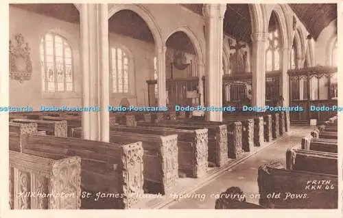 R514346 Frith KKN 46 Kilkhampton St James Church zeigt Schnitzerei auf alten Kirchenbänken Fr