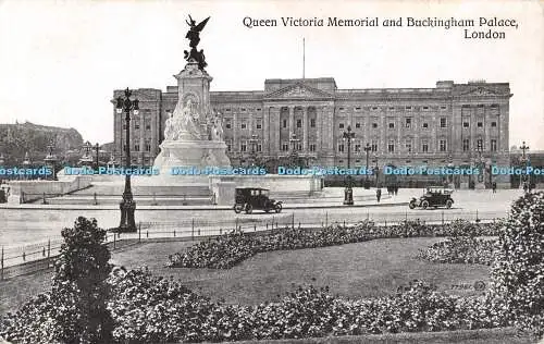 R512550 Queen Victoria Memorial and Buckingham Palace London 77961 Valentines Se