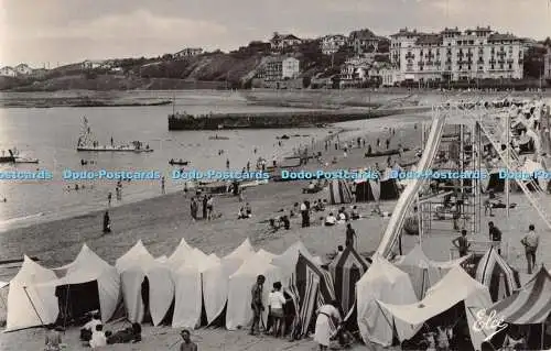 R512584 1259 St Jean de Luz P Pyr La Plage et lHotel du Golf L Chatagneau Victor