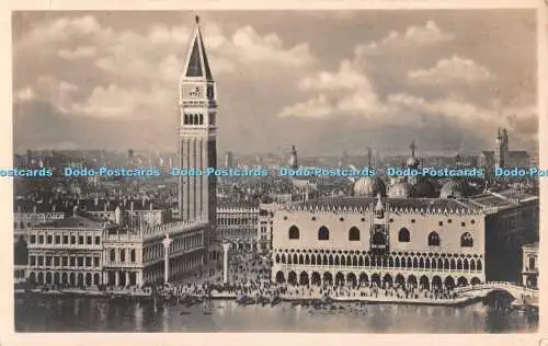 R514837 Venezia Palazzo Ducale e piazzetta visti da S Giorgio G Brocca