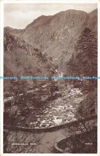 R516078 Aberglaslyn Pass Valentine Photo Brown