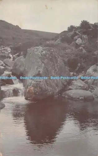 R516088 A Steine am unbekannten Fluss Postkarte