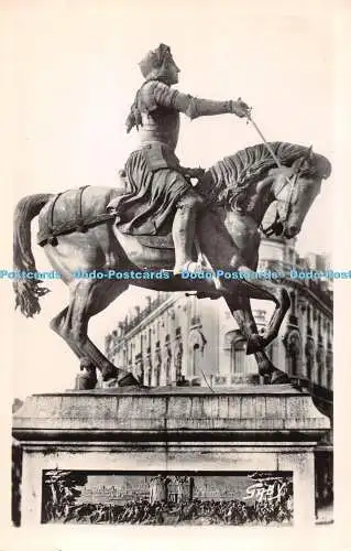 R516504 Orleans Loiret Statue Equestre de Jeanne d Arc Artaud Pere Gaby Marque D