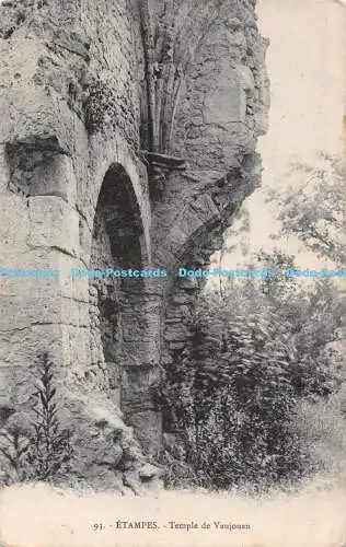 R516838 Etampes Temple de Vaujouan P Royer