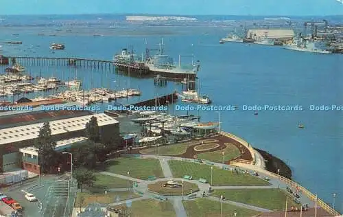 R519096 Portsmouth Harbour von Gosport J Salmon Cameracolour