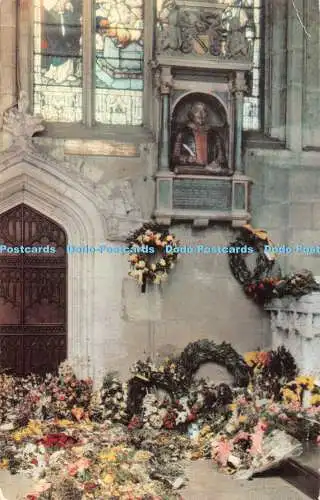 R517079 Stratford Upon Avon Shakespeare Grab und Denkmal Holy Trinity Jarrold
