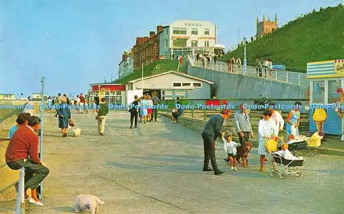 R519247 Cromer The Promenade D Constance B O Sewell