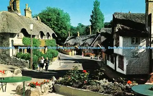 R521273 The Isle of Wight Shanklin The Old Village D Constance