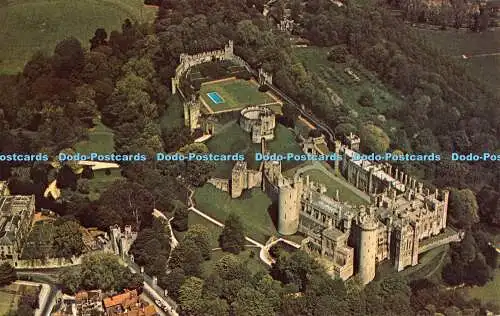 R519325 Arundel Castle aus den Air C G Williams Aerofilmen 1967