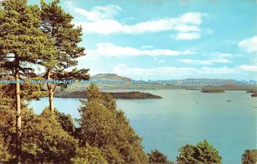R523519 Loch Lomond Von oben Luss Postkarte