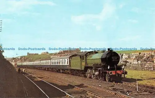 R523723 London and North Eastern Railway No 2005 2 6 0 Class K 1 J Salmon