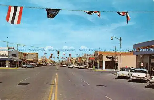 R526047 Broadway Looking East Hobbs New Mexico Gene Aiken Color King W M Cline