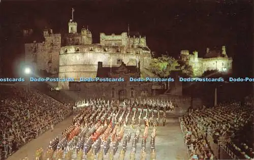 R518086 Edinburgh Das Militär Tattoo im Schloss